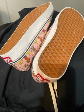 Vans - Peanuts women’s sneakers size 8. Never worn..just sitting in my closet